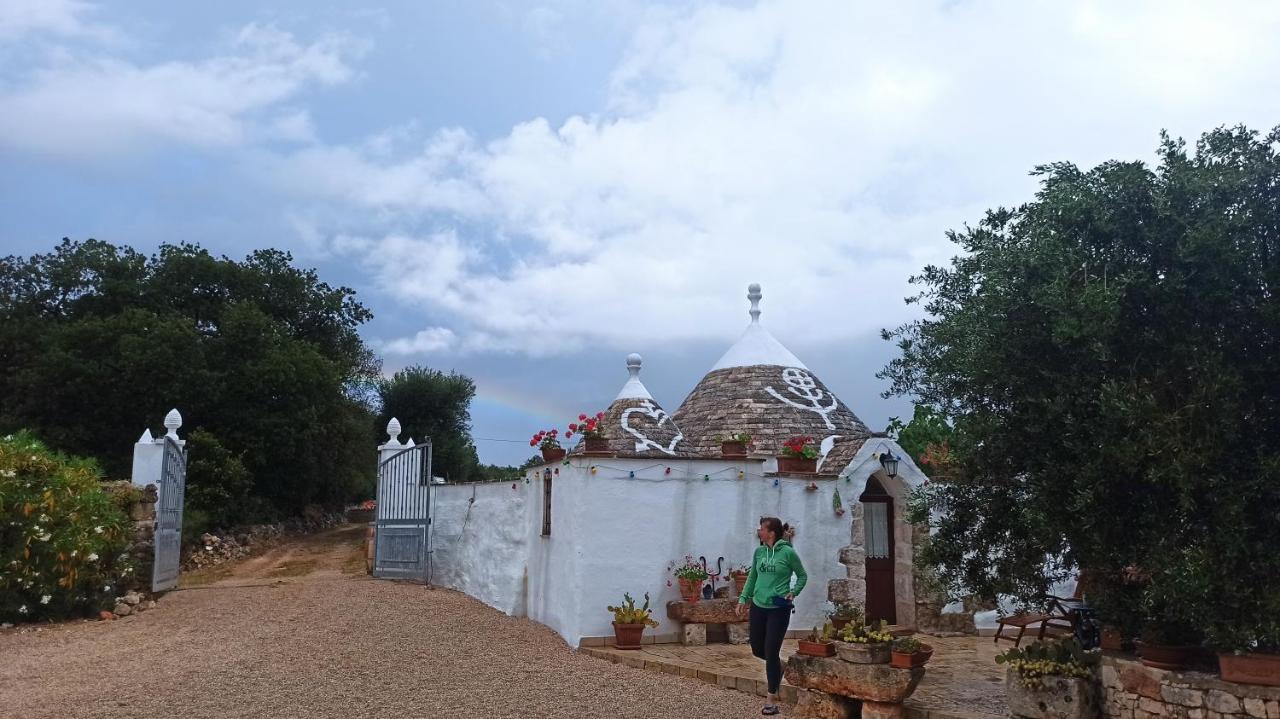 Piccolo Trullo Ostunese Le Jardin De Sophie' Ostuni Exterior foto