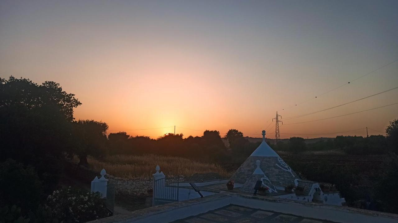 Piccolo Trullo Ostunese Le Jardin De Sophie' Ostuni Exterior foto
